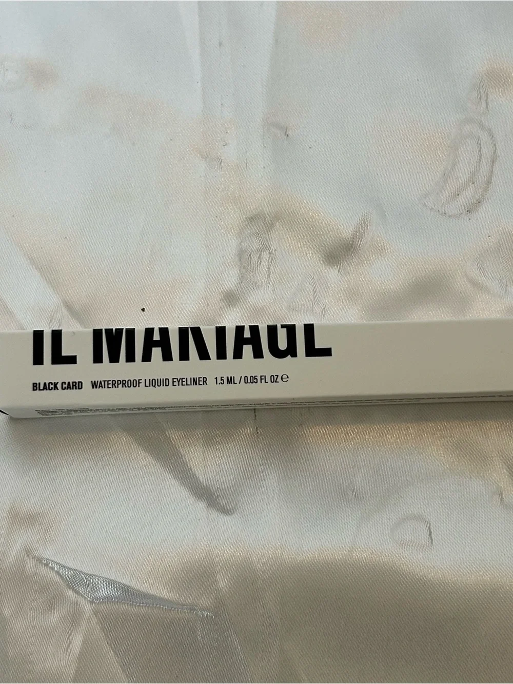 IL MAKIAGE Black Card Waterproof Liquid Eyeliner 1.5 ML/ 0.005 FL OZ